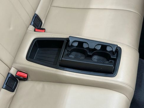 Used 2016 BMW M4 Convertible RWD image 40