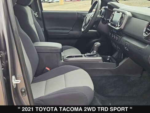 Used 2021 Toyota Tacoma TRD Sport w/ Technology Package RWD image 28