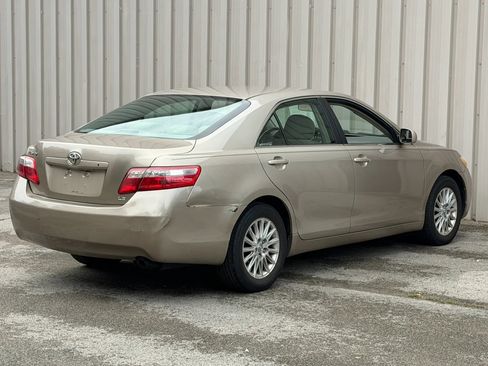 Used 2007 Toyota Camry LE FWD image 7