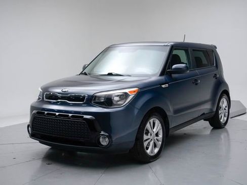 Used 2016 Kia Soul + w/ Audio Package FWD image 1