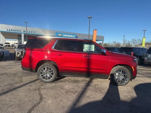 New 2026 Chevrolet Tahoe Premier image 2