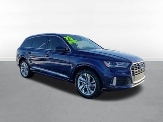 Used 2023 Audi Q7 2.0T Premium w/ Towing Package video 3