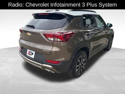 Certified 2022 Chevrolet TrailBlazer ACTIV w/ Sun and Liftgate Package FWD image 8