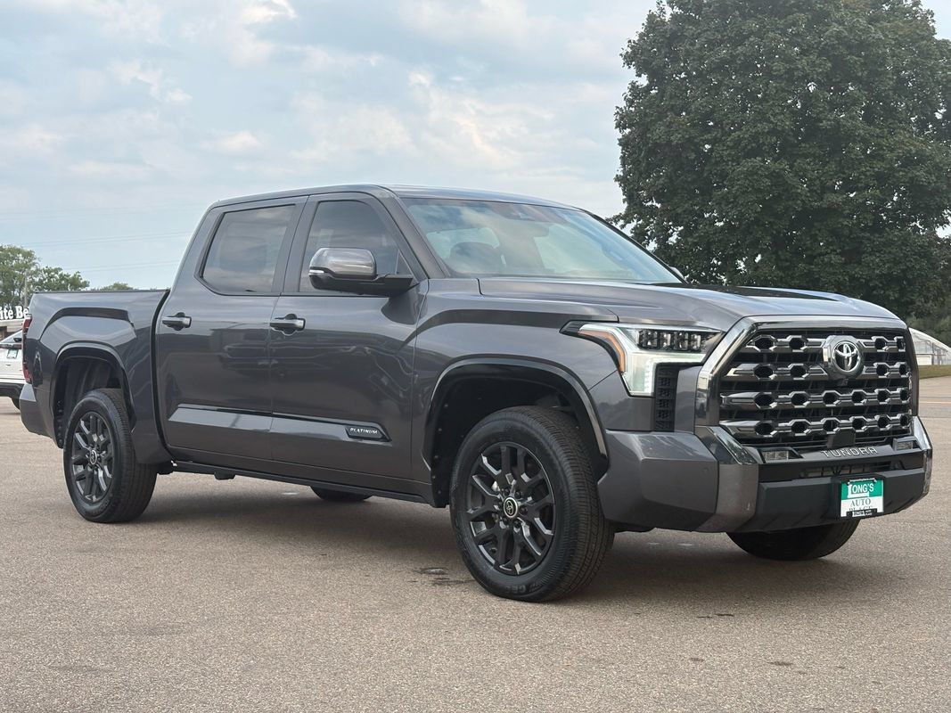 Used 2024 Toyota Tundra Platinum AWD/4WD image 2