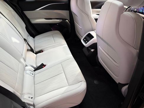 New 2026 Cadillac Lyriq Sport image 45