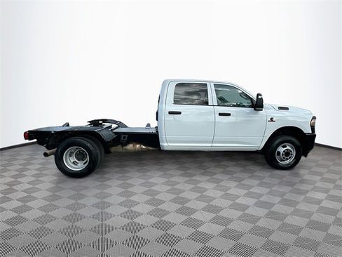 Used 2023 RAM 3500 Tradesman w/ Max Tow Package image 8
