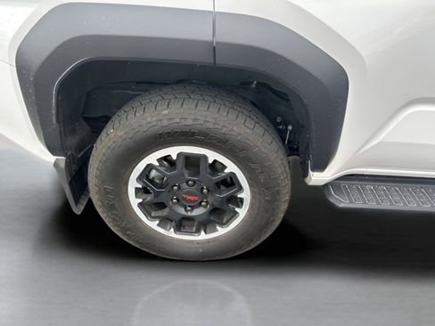 Used 2025 Toyota 4Runner TRD Off-Road image 14