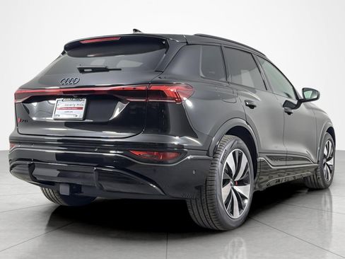 New 2025 Audi SQ6 e-tron Premium Plus AWD/4WD image 6