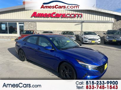 Used 2023 Hyundai Elantra SEL