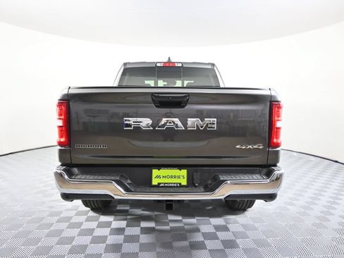 Used 2025 RAM 1500 Big Horn AWD/4WD image 5