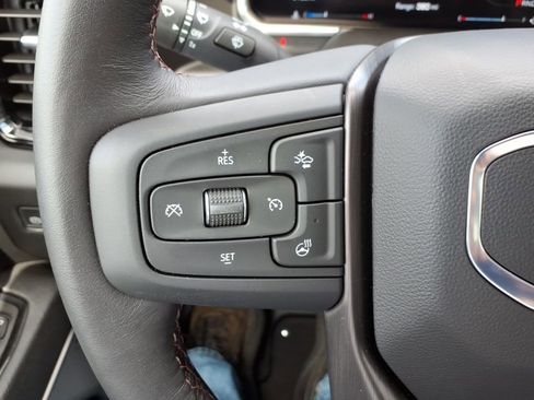 Used 2026 GMC Sierra 2500 AT4X AWD/4WD image 25