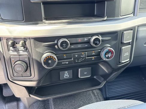 New 2026 Ford F350 XL w/ XL Chrome Package AWD/4WD image 17