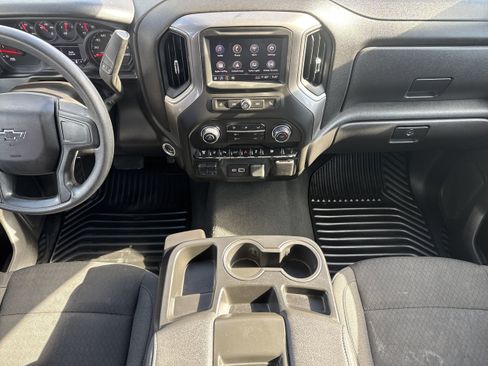 Used 2025 Chevrolet Silverado 2500 Custom w/ Custom Value Package AWD/4WD image 21