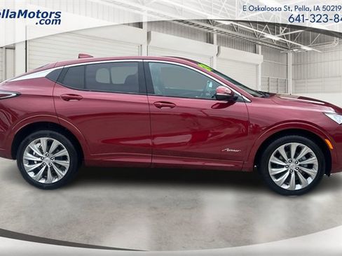 Used 2024 Buick Envista Avenir image 2