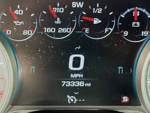 Used 2018 Chevrolet Camaro SS RWD image 15