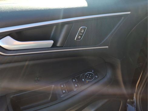 Used 2023 Ford Edge SEL w/ Convenience Package AWD/4WD image 12