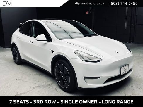 Used 2023 Tesla Model Y Long Range AWD/4WD image 8