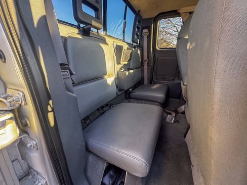 Used 2006 Dodge Dakota SLT image 19