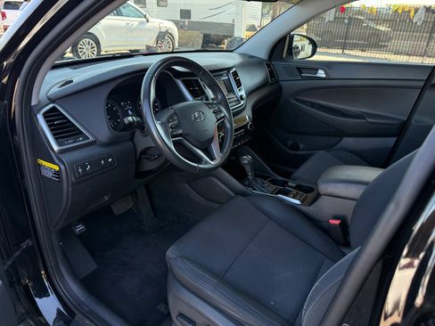 Used 2017 Hyundai Tucson Sport AWD/4WD image 8