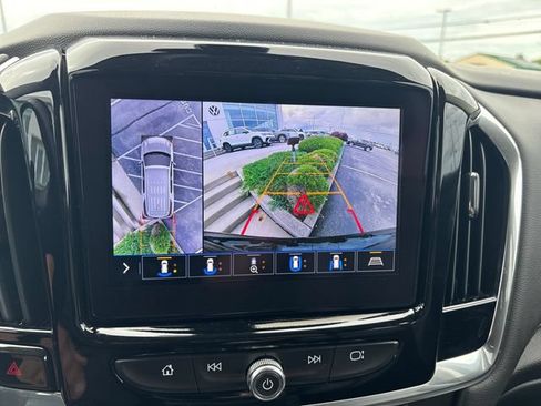 Used 2020 Chevrolet Traverse RS w/ LPO, Floor Liner Package FWD image 20