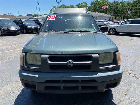 Used 2000 Nissan Xterra XE image 6