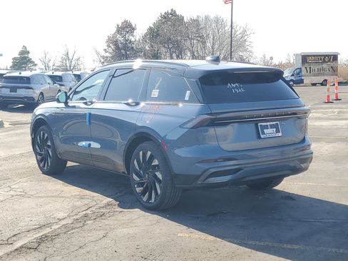 New 2026 Lincoln Nautilus Reserve w/ Jet Appearance Package image 3