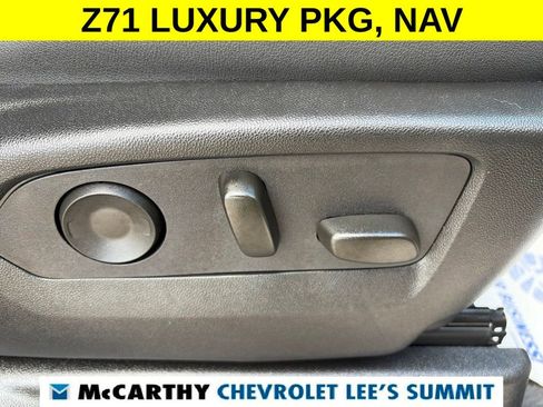 Used 2024 Chevrolet Tahoe Z71 w/ Luxury Package AWD/4WD image 31
