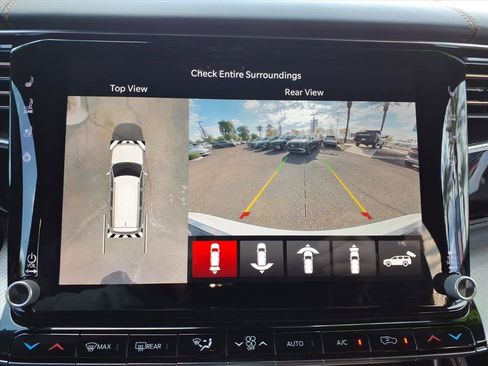 Used 2023 Jeep Grand Wagoneer Series III image 21