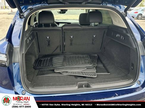 Used 2023 Buick Envision Avenir AWD/4WD image 12