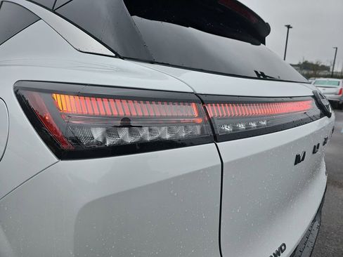 New 2026 Nissan Murano Platinum image 38