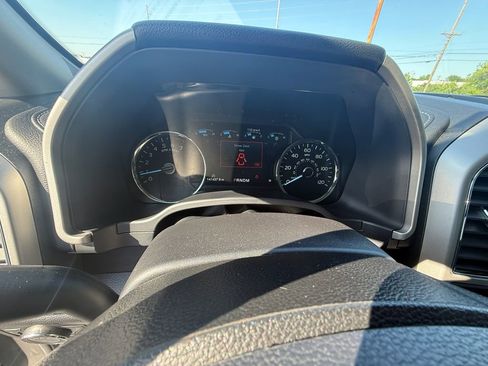 Used 2018 Ford F150 Lariat w/ Equipment Group 502A Luxury image 17