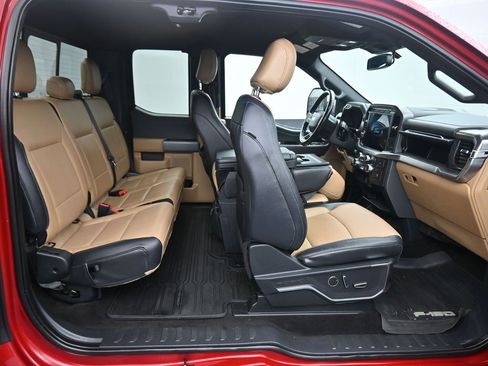 Used 2021 Ford F150 Lariat w/ Trailer Tow Package image 45