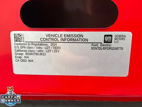 Used 2024 Chevrolet Equinox EV LT FWD image 13