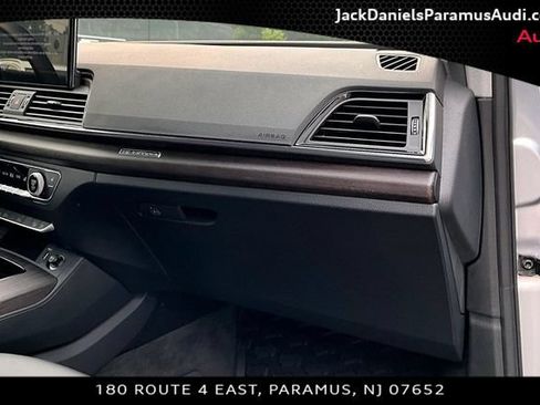 Used 2023 Audi Q5 Premium w/ Convenience Package AWD/4WD image 14