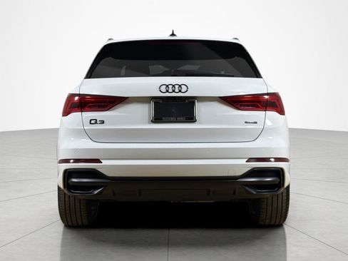 Used 2022 Audi Q3 2.0T Premium AWD/4WD image 4