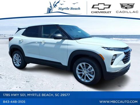 New 2026 Chevrolet TrailBlazer LS w/ LS Convenience Package FWD image 1