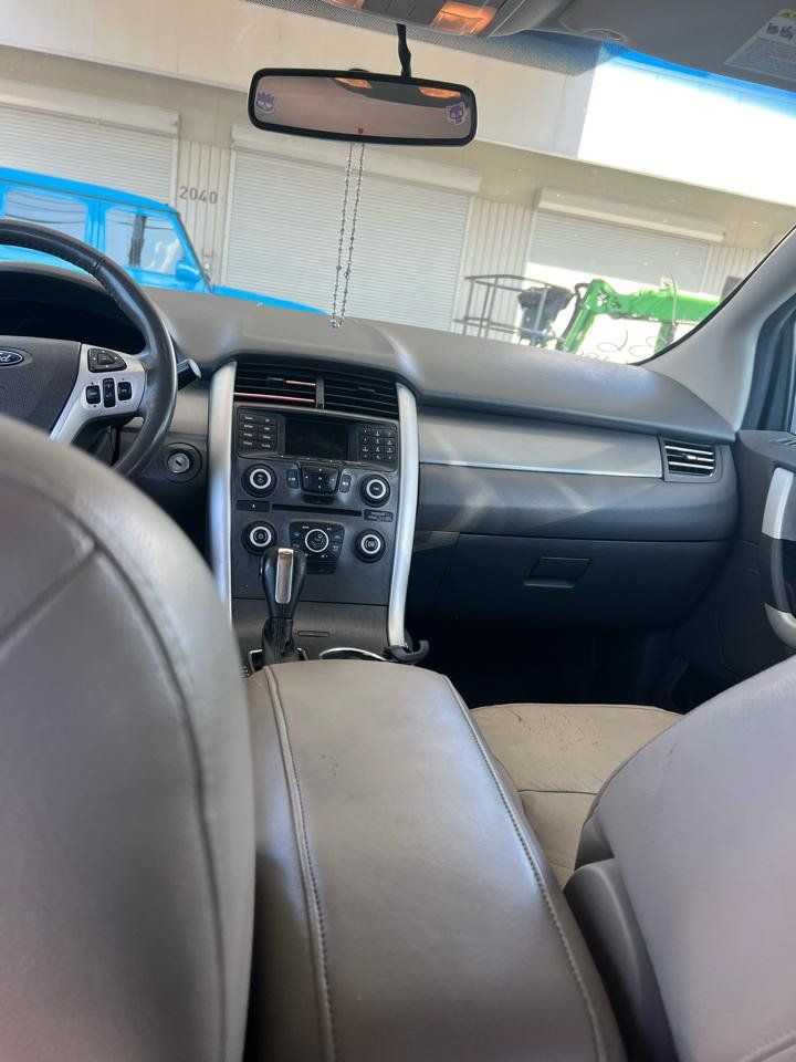 Used 2013 Ford Edge SEL FWD image 8