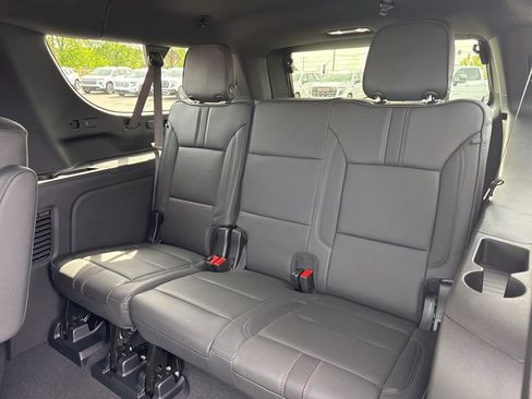 New 2026 Chevrolet Suburban RST w/ RST Capability Package AWD/4WD image 14