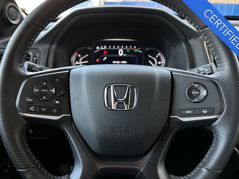 Certified 2025 Honda Passport EX-L image 26
