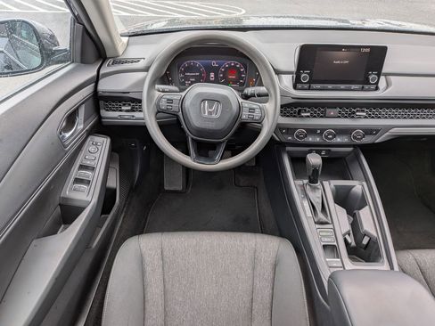 Used 2024 Honda Accord EX image 25