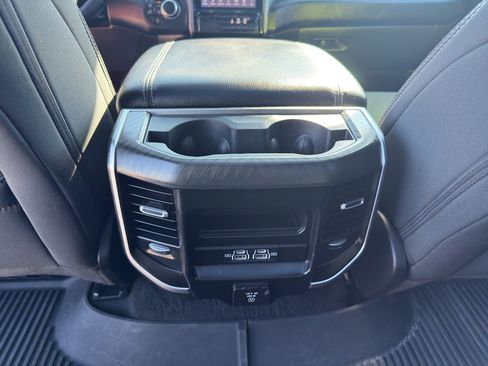 Used 2025 RAM 1500 Big Horn AWD/4WD image 33
