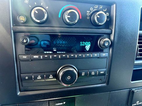 Used 2023 Chevrolet Express 2500 w/ Driver Convenience Package image 14