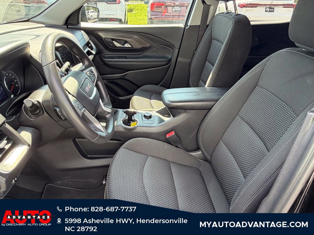 Used 2024 GMC Terrain SLE AWD/4WD image 26