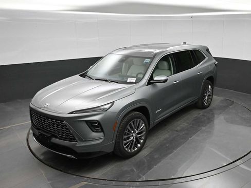 New 2026 Buick Enclave Avenir w/ Super Cruise Package AWD/4WD image 25