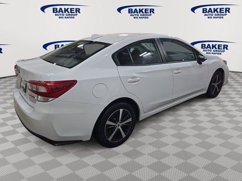 Used 2022 Subaru Impreza Premium image 4