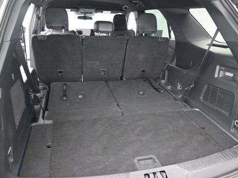 Used 2025 Ford Explorer ST-Line RWD image 10