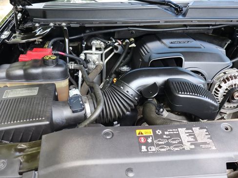 Used 2012 GMC Yukon Denali AWD/4WD image 40