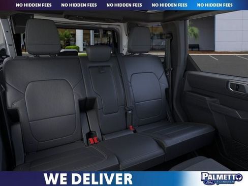 New 2026 Ford Bronco Badlands AWD/4WD image 11