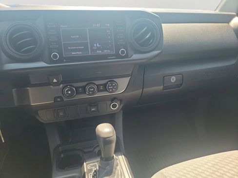 Used 2022 Toyota Tacoma SR w/ SR Convenience Package RWD image 14