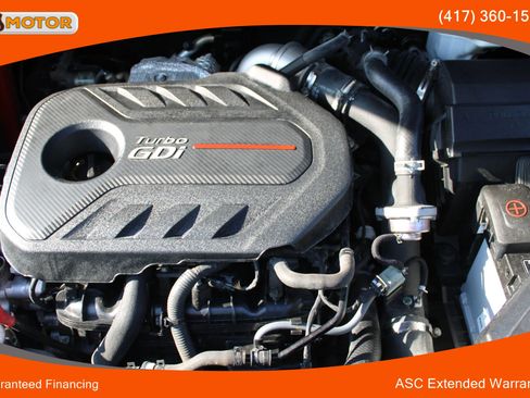 Used 2019 Hyundai Santa Fe AWD image 27